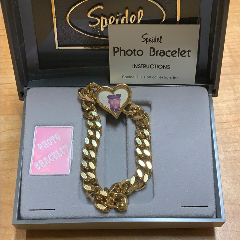 * Speidel Gold Link  Photo Bracelet*